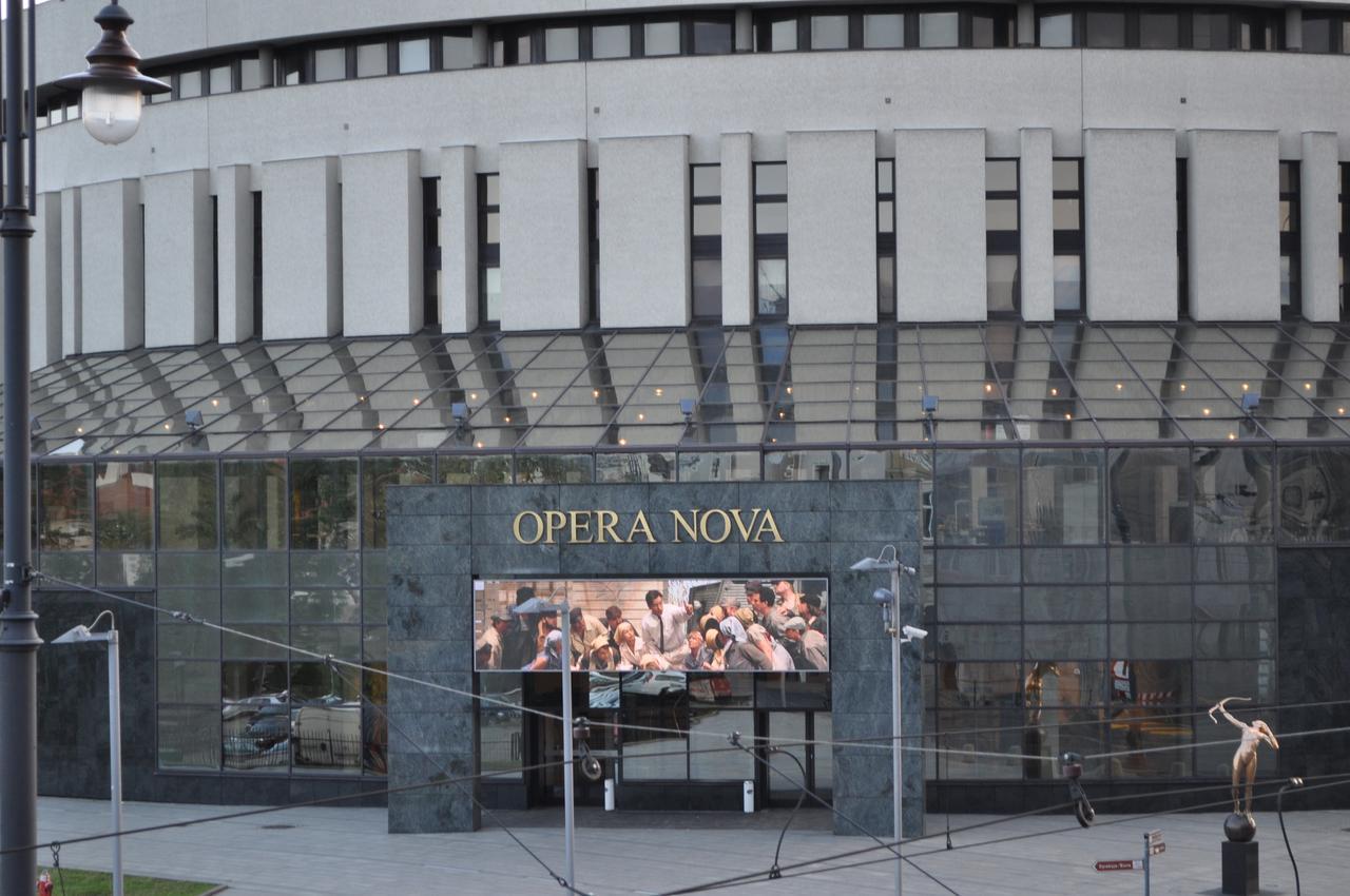 Operahostel Bydhošť Exteriér fotografie